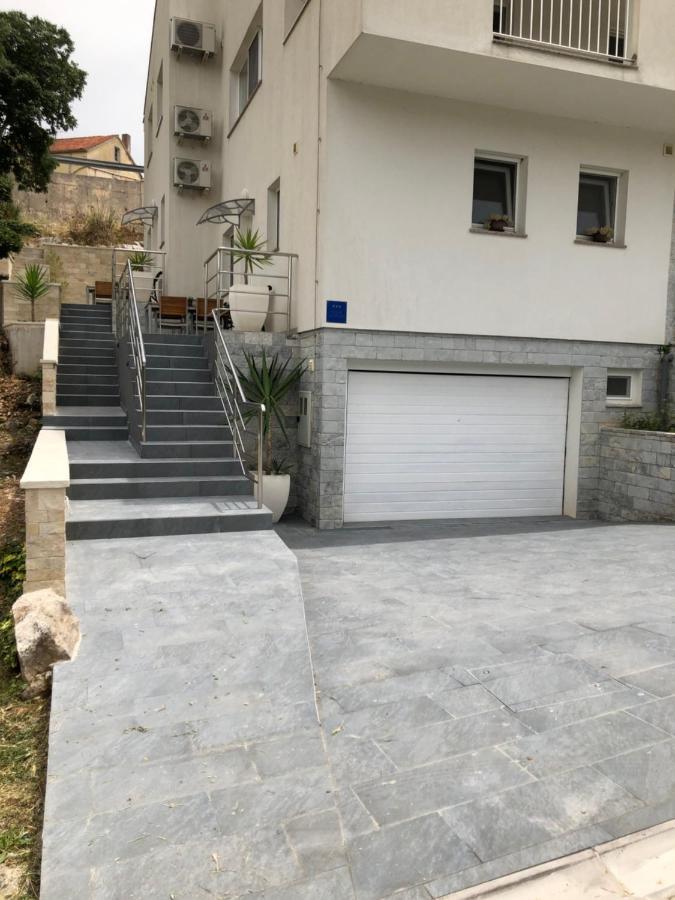 Apartments Sandro Sali Exterior photo