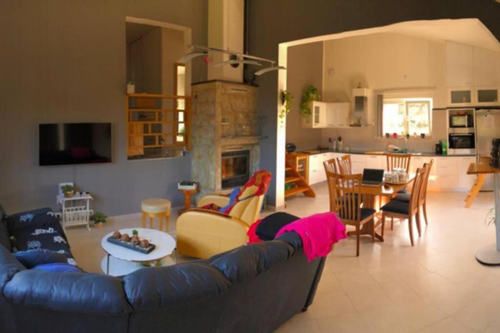 Apartments Sandro Sali Exterior photo